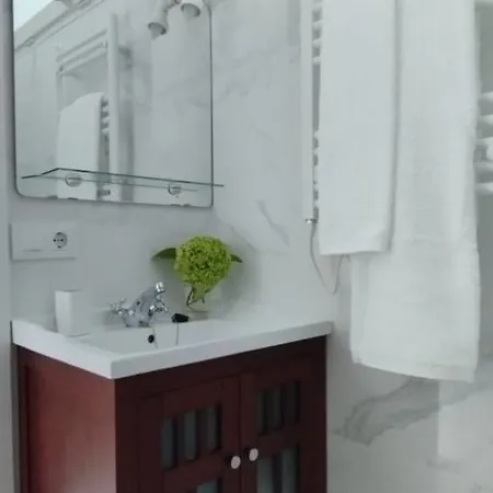 Apartamento Villalvaro Con Parking Santander Exterior foto