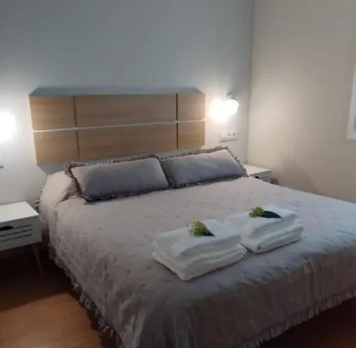 Apartamento Villalvaro Con Parking